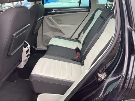 2019 Volkswagen Tiguan - thumbnail 18