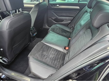 2020 Volkswagen Passat 2.0 TDi Highline 190  BHP Auto - Ultra Low Miles - SOLD €27,950 thumbnail