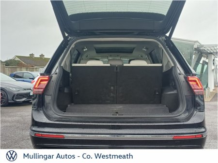 2021 Volkswagen Tiguan 2.0 TDI 150HP R-Line DSG 7 Seat €37,900 thumbnail