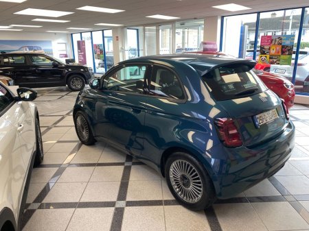2025 Fiat 500e Fully Electric, e500 Icon, 42KWH 320Kms Range , €19,950 thumbnail