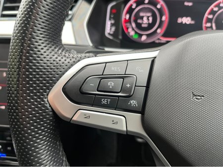 2021 Volkswagen Passat - thumbnail 27