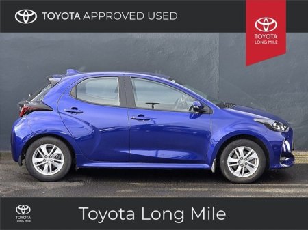 2025 Toyota Yaris - photo 3