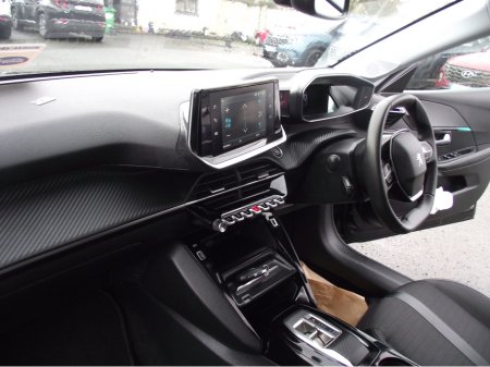 2023 Peugeot 208 EV 50KWH  AUTO  ALLURE PACK 136PS  5DR thumbnail