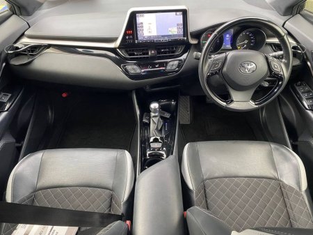 2019 Toyota C-HR - thumbnail 10