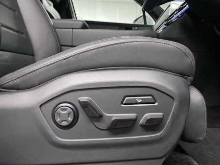 2026 Hyundai Santa Fe - thumbnail 16