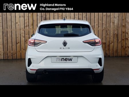 2025 Renault Clio TCe 90 DFull Evolution €23,900 thumbnail