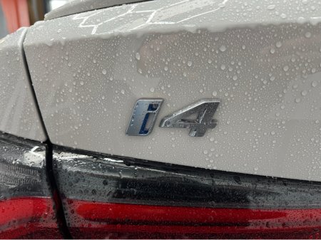 2022 BMW i4 €33950! 2022 BMW I4 ELECTRIC AUTOMATIC / CRUISE CONTROL / 360° PARKING CAMERA / ELECTRIC MEMORY & HEATED SEATS / HEATED REAR SEATS / APPLE CARPLAY / AMBIENT LIGHTS €33,950 thumbnail