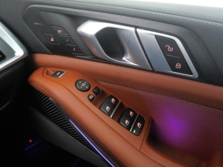 2025 BMW X5 xDrive50e M Sport €109,900 thumbnail