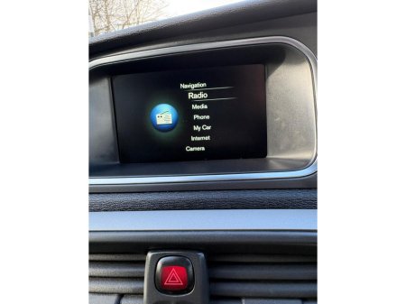 2014 Volvo V40 - thumbnail 16