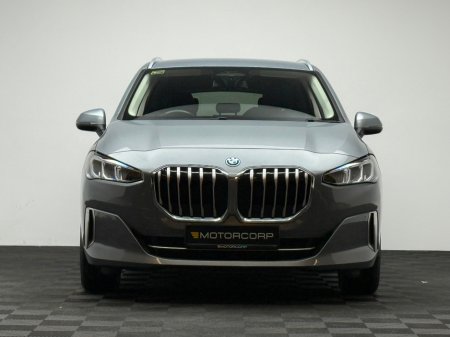 2023 BMW 2 Series - thumbnail 2