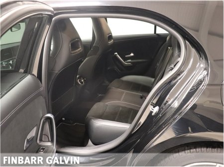 2021 Mercedes-Benz A Class A 250 A/T AMG Line €26,950 thumbnail