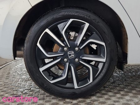 2020 Honda Fit - thumbnail 14