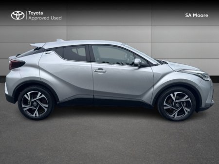 2023 Toyota C-HR HYBRID SPORT €28,995