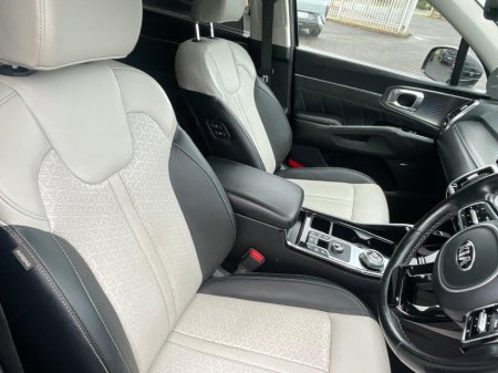 2021 Kia Sorento - thumbnail 9