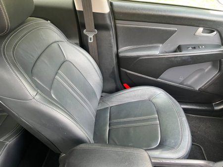 2014 Kia Sportage 1.7 D EXS 2WD €7,950 thumbnail