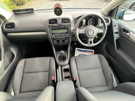 2011 Volkswagen Golf - thumbnail 7