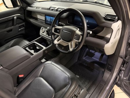 2023 Land Rover Defender 3.0 D300 COMMERCIAL 2 SEATER N1=LOW MILES//HUGE SPEC//1 OWNER=FULL LAND ROVER SERVICE HISTORY=TAILORED FINANCE PACKAGES AVAILABLE=TRADE IN'S WELCOME €64,995 thumbnail