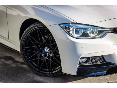 2016 BMW 3 Series - thumbnail 4