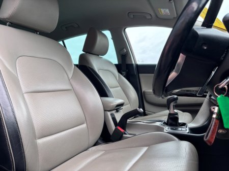 2019 Kia Sportage - thumbnail 5