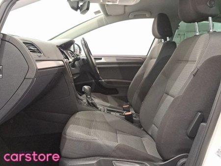 2017 Volkswagen Golf - thumbnail 9