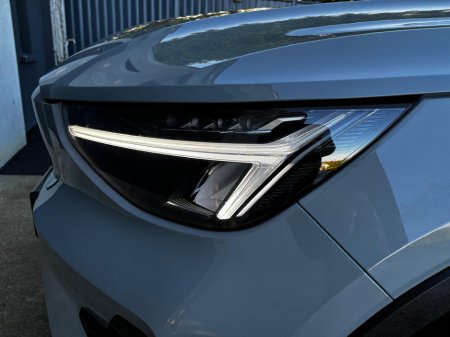 2023 Volvo XC40 CORE RECHARGE TWIN E thumbnail