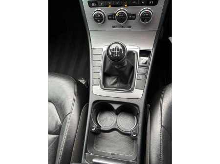 2014 Volkswagen Passat - thumbnail 28