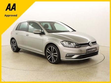 2017 Volkswagen Golf  €15,995