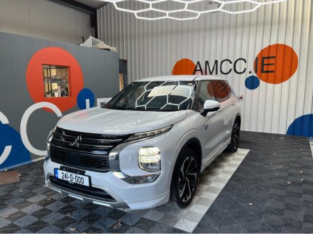 2024 Mitsubishi Outlander - thumbnail 5