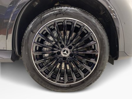 2025 Mercedes-Benz GLC Class - thumbnail 7