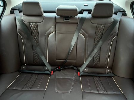 2022 BMW 5 Series 530e LUXURY LINE 2.0 HYBRID // HARMAN/KARDON // 360 VISUAL PARKING ASSIST // BMW INDIVIDUAL HEATED & COOLED SEATS €34,900 thumbnail