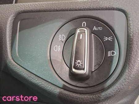 2017 Volkswagen Golf - thumbnail 18