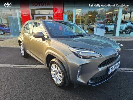 2023 Toyota Yaris Cross YARIS CROSS LUNA €27,900 thumbnail