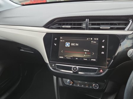 2021 Opel Corsa 1.2i (75PS) S/S 5 Speed SC Premium €15,950 thumbnail