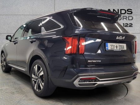 2023 Kia Sorento 1.6 PHEV K3 4X4 7 seats €46,975 thumbnail
