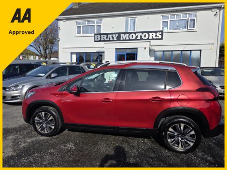 2017 Peugeot 2008 - thumbnail 1