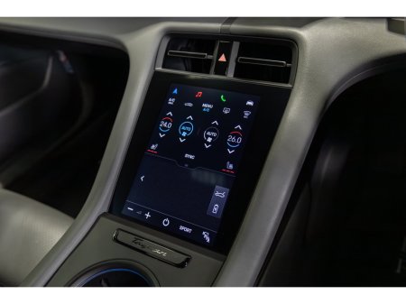 2023 Porsche Taycan - thumbnail 23