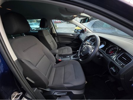 2017 Volkswagen Golf ( 172 REG ) NEW MODEL 1.2 TSI CARPLAY ANDROIDAUTO  LANE ASSIST  ALLOYS €15,450