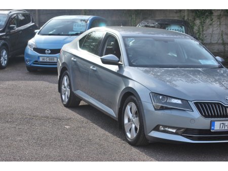 2017 Skoda Superb - thumbnail 3