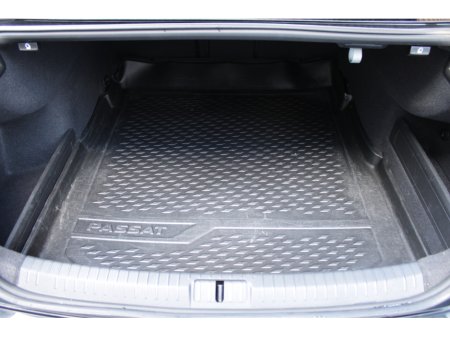 2018 Volkswagen Passat - thumbnail 21