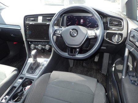 2018 Volkswagen Golf 1.4 Highline Tech Edition €19,500