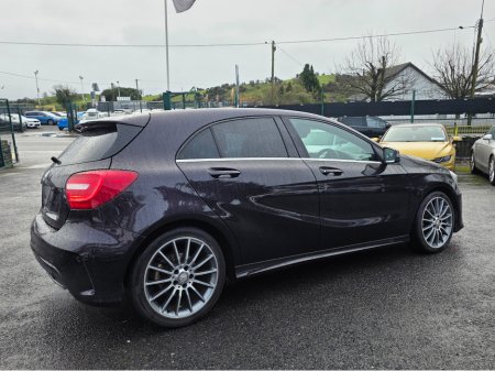 2014 Mercedes-Benz A Class A180 AMG LINE - SAT NAV PACK - HALF LEATHER  SEATS - REV CAMERA / HI SPEC / SYSTEM LOW ROAD TAX BAND / SIMI DEALER €14,450 thumbnail