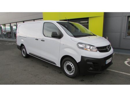 2023 Opel Vivaro KOMFORT L2 1.5 D-TURBO 100PS €22,000