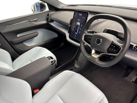 2024 Volvo EX30 - thumbnail 6