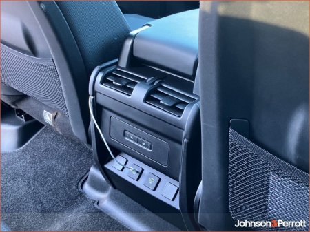 2025 Land Rover Defender 110 2.0 Si4 PHEV 300 PS Sedona Edition (Remainder of 5 year Warranty) €125,900 thumbnail