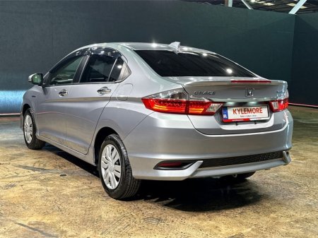 2019 Honda Grace - photo 5