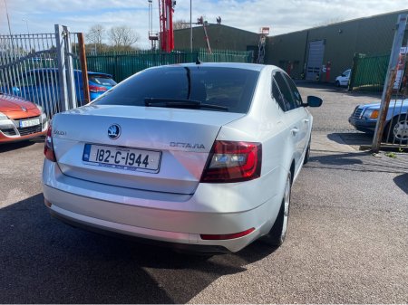 2018 Skoda Octavia - thumbnail 8