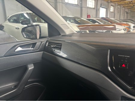 2023 Volkswagen Polo - thumbnail 9