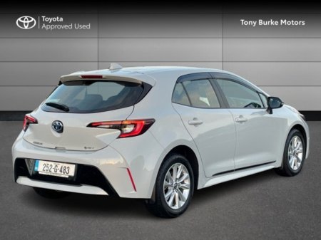 2025 Toyota Corolla 5dr Hatchback - LUNA - Save EUR 5,000 - 1.8 Hybrid - Automatic - Road Tax EUR 180 // Remote Central Locking // Front Electric Windows // Rear Electric Windows // Electric Mirrors // Heated Mirrors €30,695