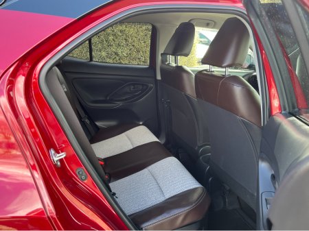 2022 Toyota Yaris Cross - thumbnail 9