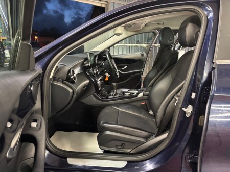 2015 Mercedes-Benz C Class C 220 BLUETEC €12,950 thumbnail